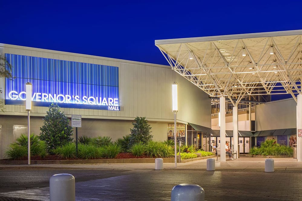 Governors Square Boulevard