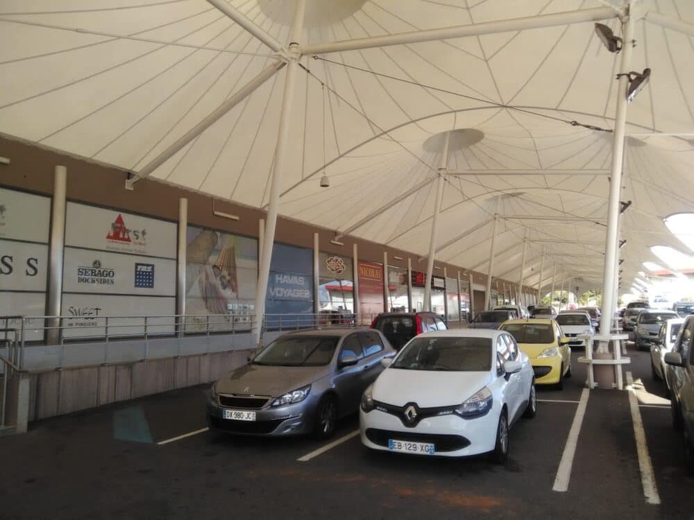 Centre Commercial Montjoly 2