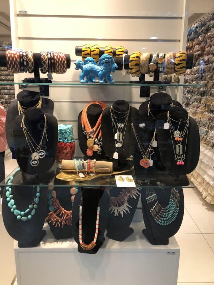 Copacabana Commercial Center